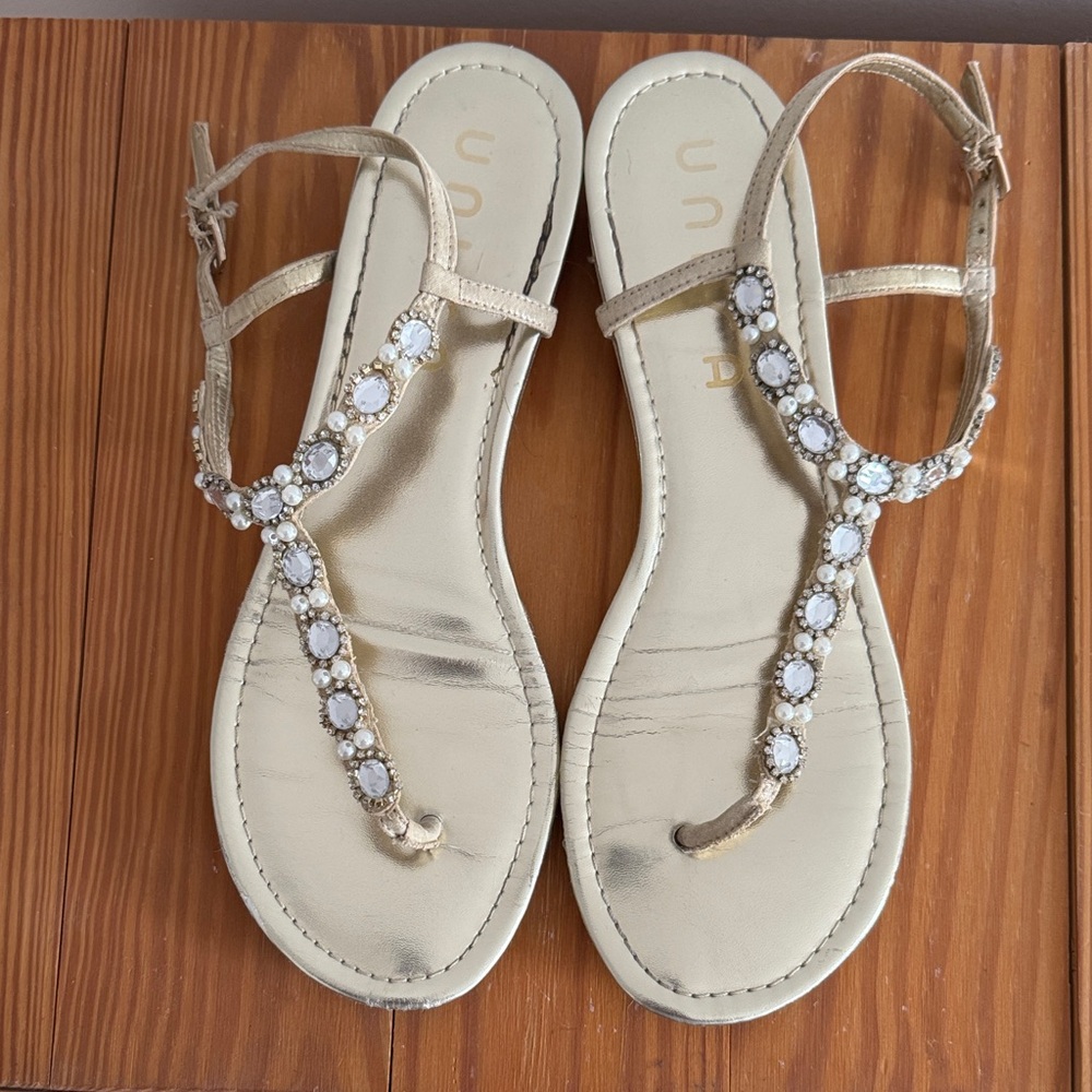 Unisa Gold Sandals with Rhinestone/Pearl Embellishments Size 8.5